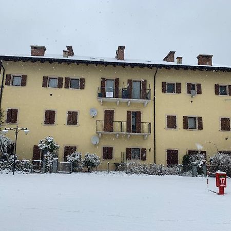 La Vineria House - Appartamento Yellow Dolce Екстер'єр фото