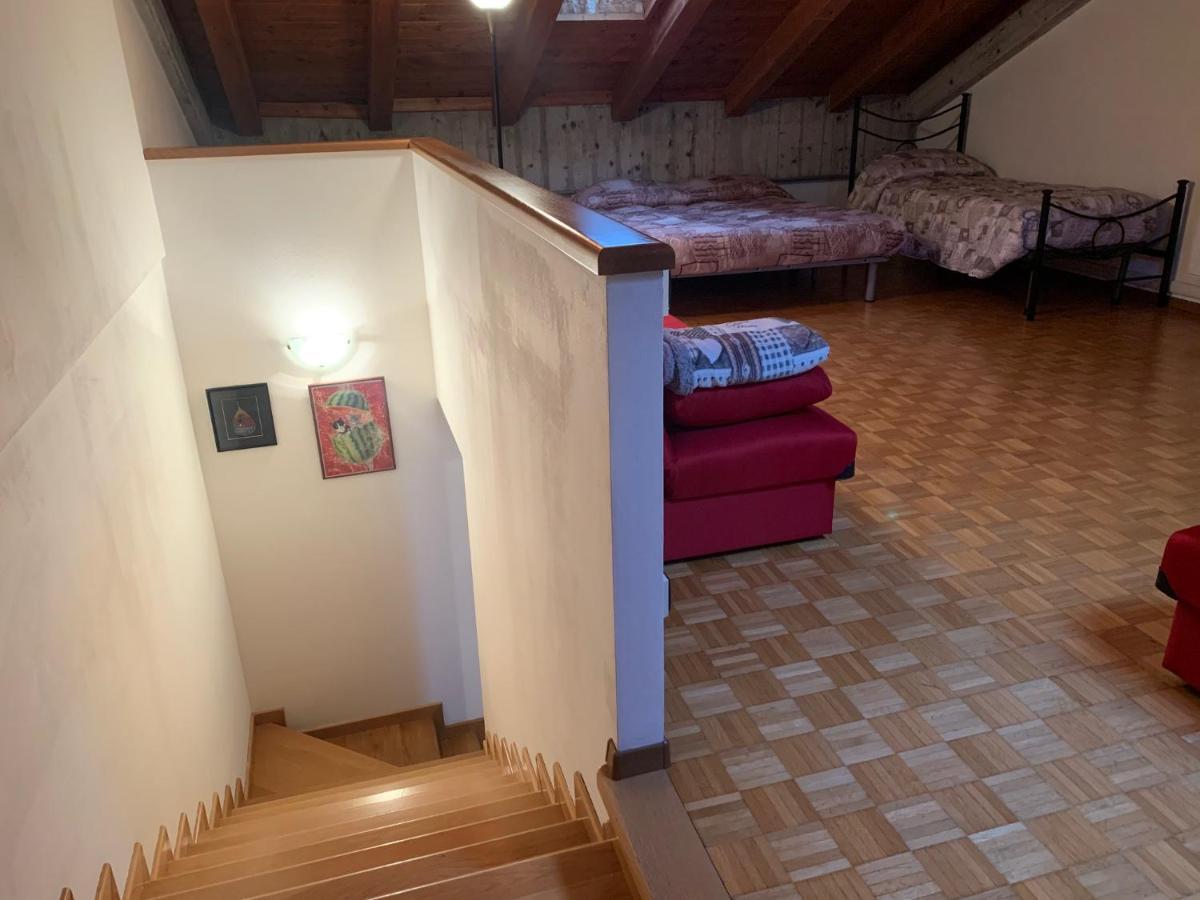 La Vineria House - Appartamento Yellow Dolce Екстер'єр фото