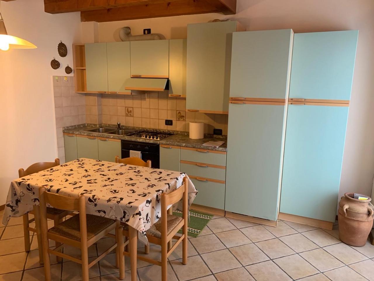 La Vineria House - Appartamento Yellow Dolce Екстер'єр фото